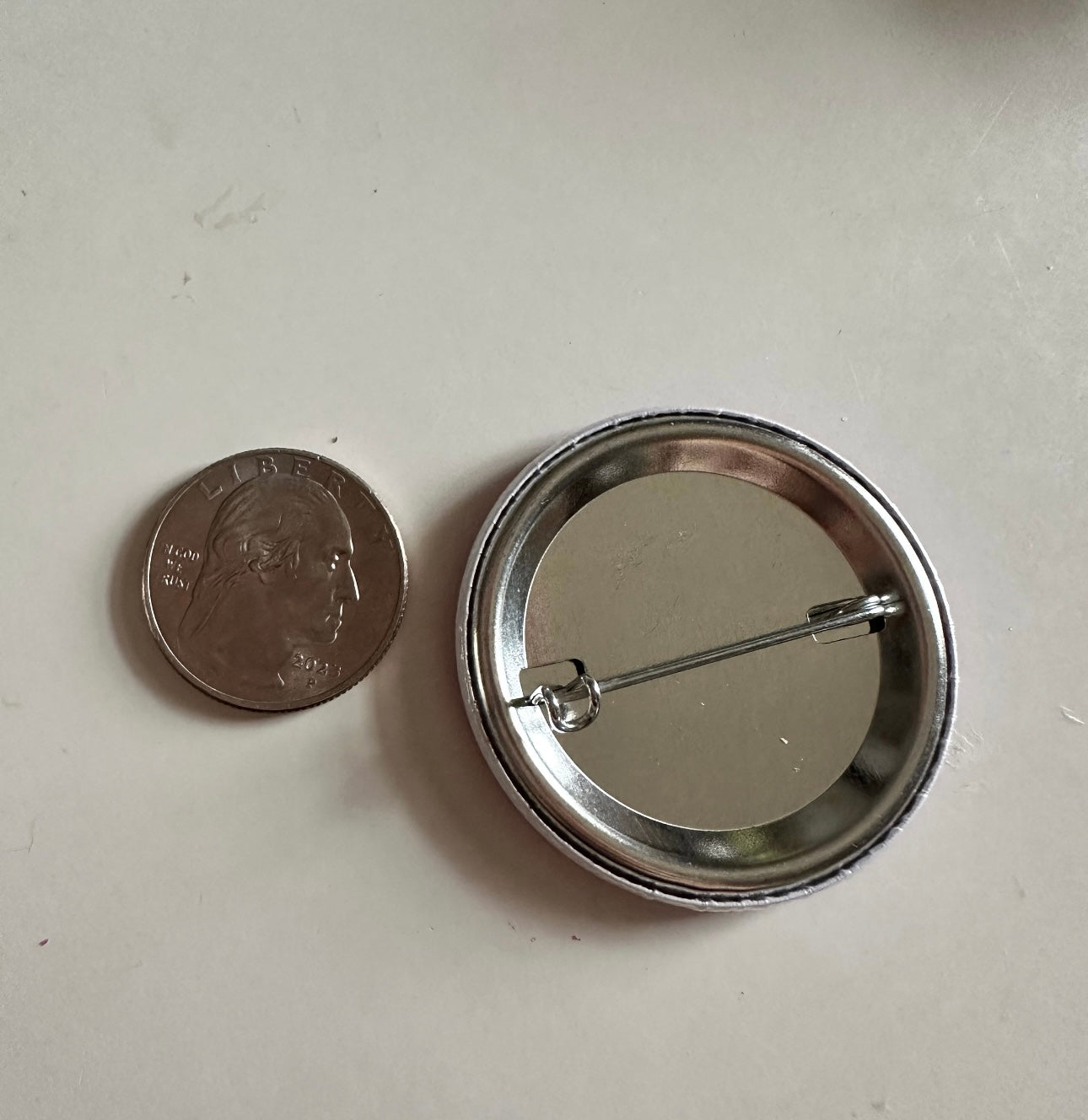 Button/Badge Purple Yellow and Pink Reads “Why yes, I do have tums in my purse.”